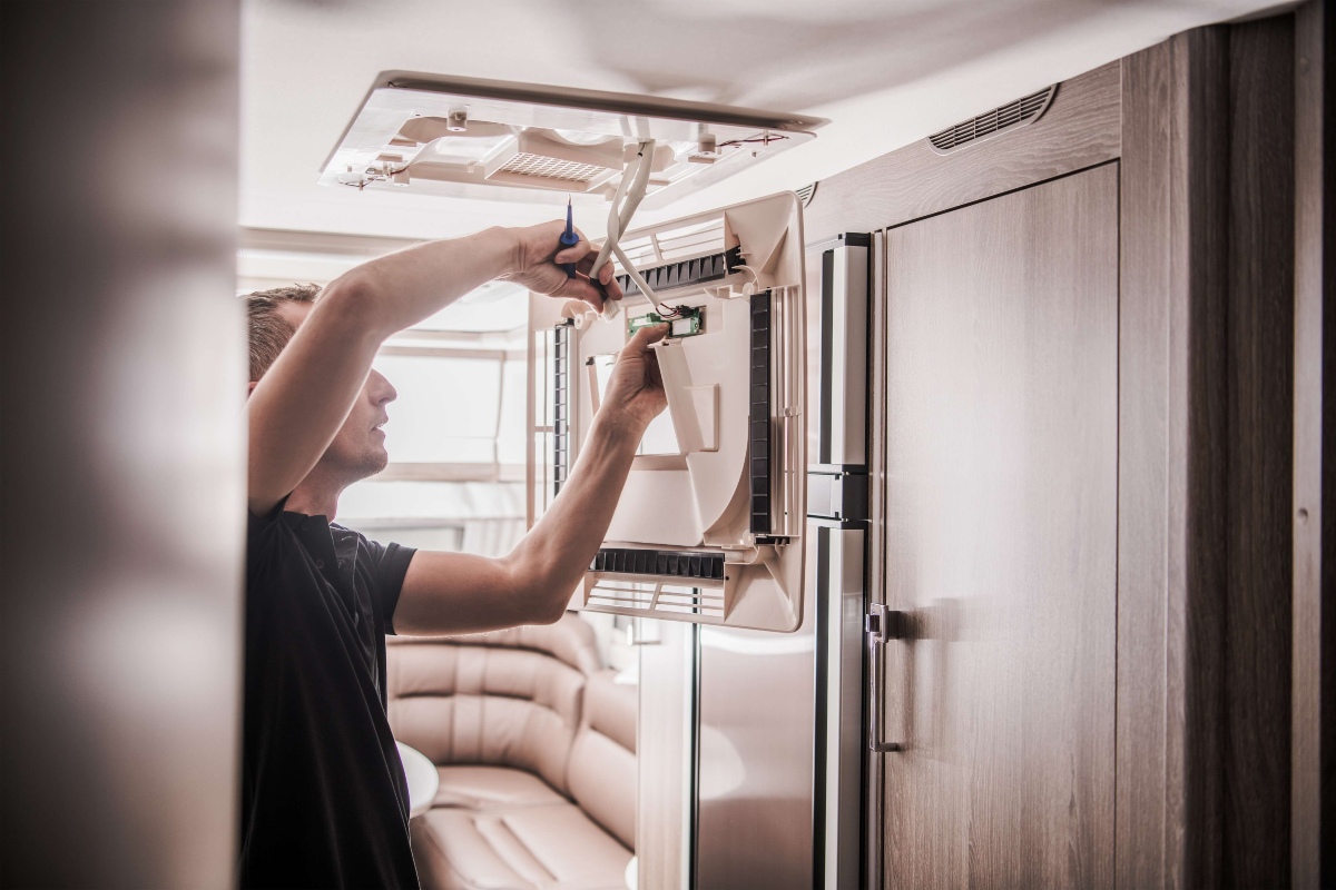 A Guide to Motorhome Servicing – Everything You Need to Know