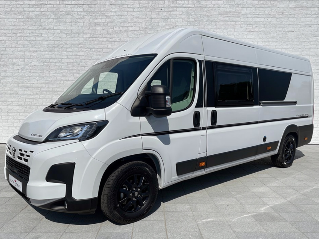 Autotrail Expedition 68 XL AT5368