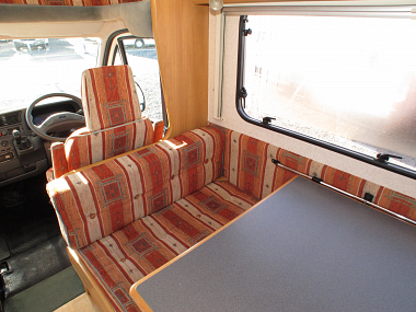  2001-swift-sundance-520-motorhome-for-sale-uc5451-15.jpg