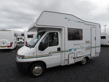  2002-elddis-autoquest-100-for-sale-uc5577-3.jpg