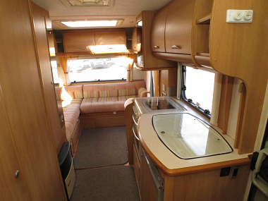 2002-swift-sundance-590-rl-14.jpg