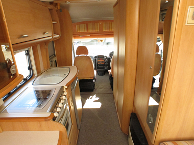 2002-swift-sundance-590-rl-15.jpg