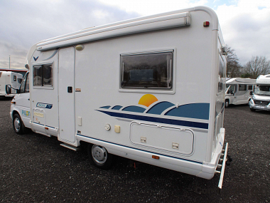  2003-pilote-pacific-72-motorhome-for-sale-uc5666-4.jpg