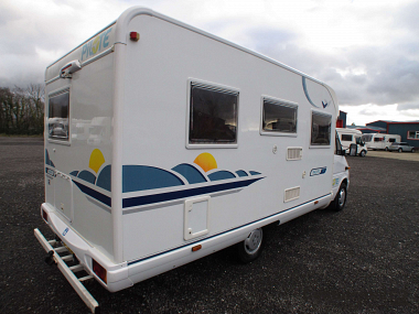  2003-pilote-pacific-72-motorhome-for-sale-uc5666-7.jpg