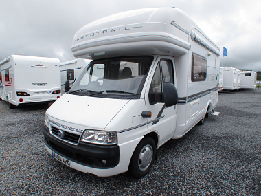  2005-autotrail-cheyenne-630se-for-sale-uc5620-2.jpg