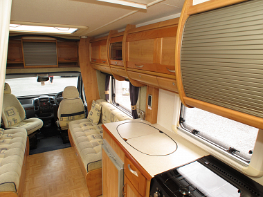  2005-autotrail-cheyenne-696g-for-sale-uc5584-41.jpg