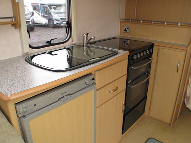  2005-coachman-atlantia-5304-for-sale-uc5626-23.jpg