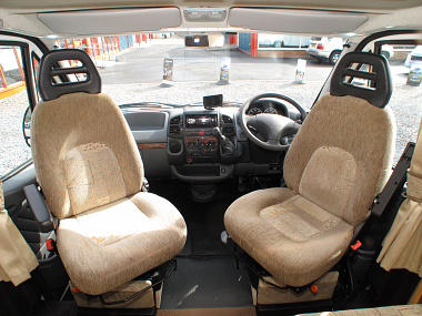  2006-autocruise-starburst-for-sale-uc5573-17.jpg