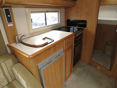  2007-autotrail-cheyenne-696g-for-sale-uc5567-26.jpg