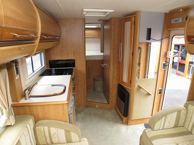  2007-autotrail-cheyenne-696g-for-sale-uc5567-39.jpg