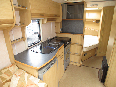  2007-coachman-amara-5304-for-sale-uc5734-12.jpg