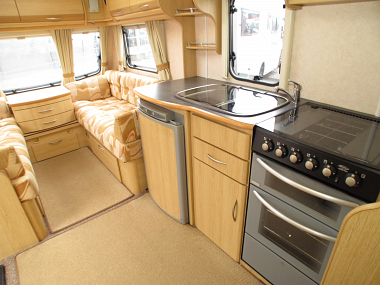  2007-coachman-amara-5304-for-sale-uc5734-15.jpg