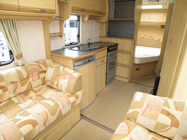  2007-coachman-amara-5304-for-sale-uc5734-24.jpg