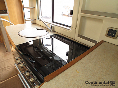  2007-swift-kontiki-645-for-sale-uc5768-17.jpg
