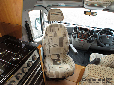  2008-autotrail-apache-700-for-sale-uc5668-21.jpg