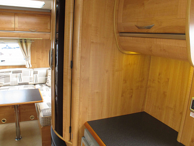  2008-autotrail-apache-700-for-sale-uc5668-36.jpg