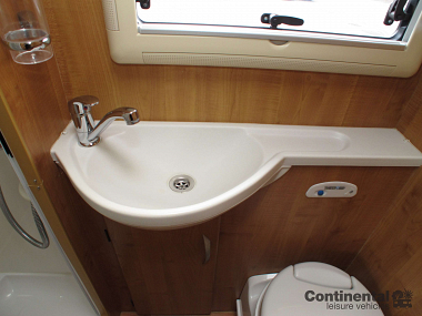  2008-autotrail-apache-700-for-sale-uc5668-47.jpg