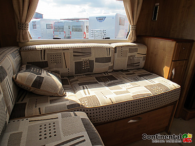  2008-autotrail-apache-700-for-sale-uc6058-13.jpg