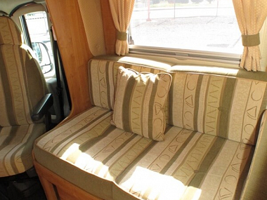  2008-autotrail-cheyenne-740s-for-sale-uc5780-12.jpg