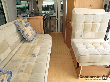  2009-autosleeper-symbol-for-sale-uc5820-16.jpg