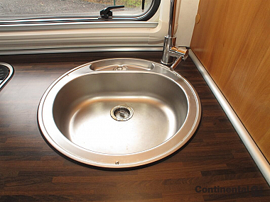  2009-hymer-b698-for-sale-uc5806-30.jpg