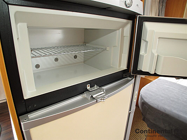  2009-hymer-b698-for-sale-uc5806-40.jpg