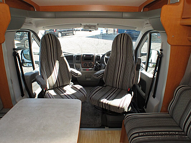  2009-lmc-liberty-6900ti-for-sale-uc5797-13.jpg