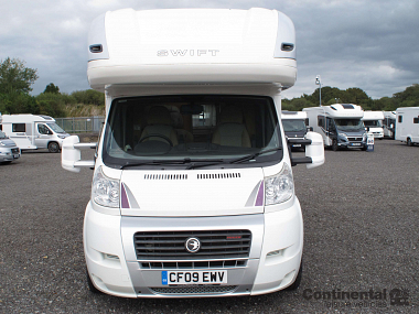  2009-swift-kontiki-645-for-sale-uc5721-1.jpg