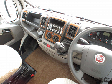  2009-swift-kontiki-645-for-sale-uc5721-14.jpg