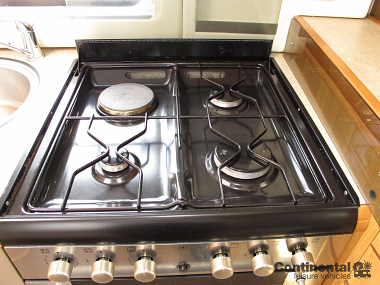  2009-swift-kontiki-645-for-sale-uc5721-24.jpg