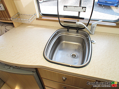  2009-swift-mondial-gt-for-sale-uc5939-21.jpg