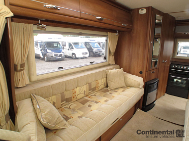  2010-autosleeper-broadway-for-sale-uc5725-37.jpg