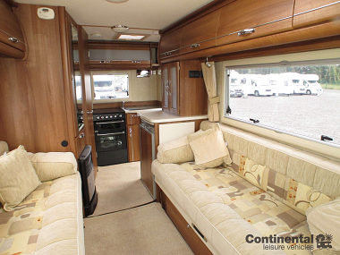  2010-autosleeper-broadway-for-sale-uc5725-38.jpg