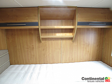  2010-autotrail-apache-632-for-sale-ros281-13.jpg