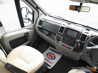  2010-autotrail-apache-632-for-sale-ros281-29.jpg