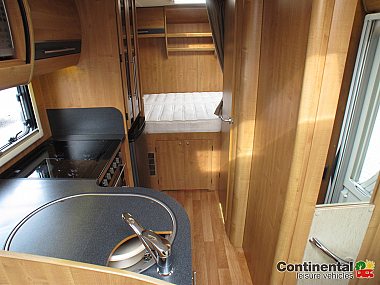  2010-autotrail-apache-632-for-sale-ros281-37.jpg