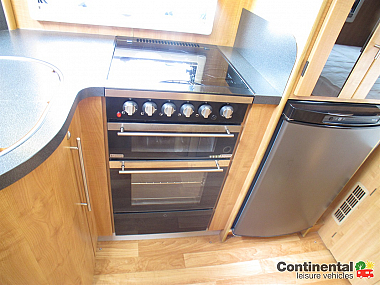  2010-autotrail-apache-632-for-sale-ros281-42.jpg