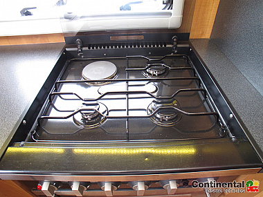 2010-autotrail-apache-632-for-sale-ros281-43.jpg