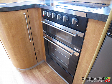  2010-autotrail-apache-632-for-sale-ros281-45.jpg