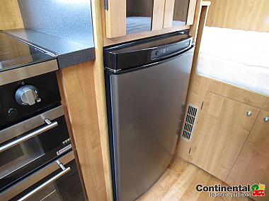  2010-autotrail-apache-632-for-sale-ros281-5.jpg