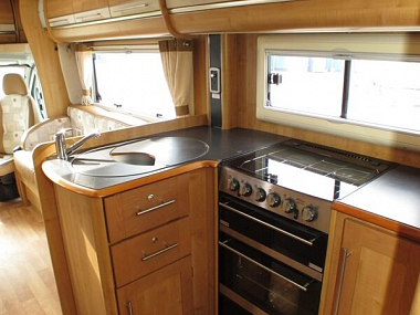  2010-autotrail-dakota-for-sale-ros266-33.jpg