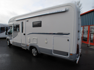  2010-autotrail-mohawk-for-sale-uc5531-4.jpg