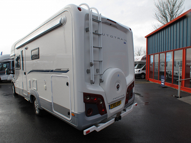  2010-autotrail-mohawk-for-sale-uc5531-5.jpg