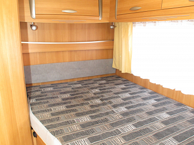 2010-chausson-flash-02-for-sale-uc5622-30.jpg