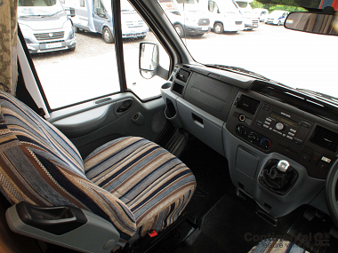  2010-chausson-flash-03-for-sale-uc5685-24.jpg