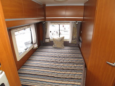  2010-chausson-welcome-85-for-sale-ros239-32.jpg