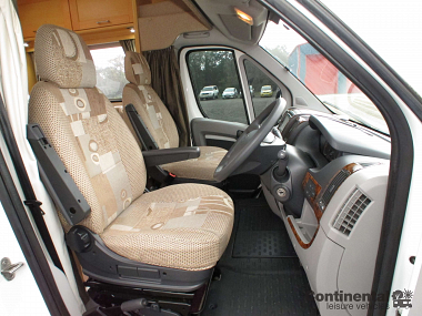  2010-elddis-autoquest-155-for-sale-uc5720-15.jpg