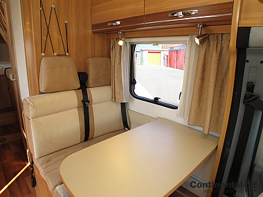  2010-hymer-silverline-562-for-sale-uc5761-19.jpg