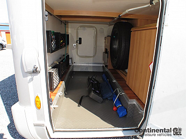  2010-hymer-silverline-562-for-sale-uc5761-43.jpg