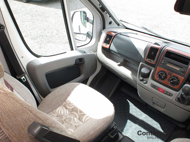  2011-autocruise-augusta-for-sale-uc5726-14.jpg